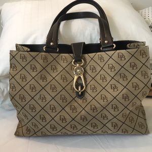 Dooney & Burke logo tote bag